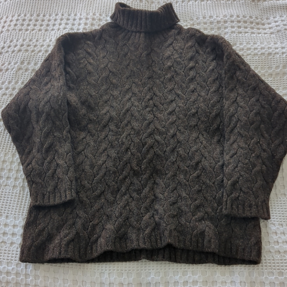 LL Bean Lambswool Silk Turtleneck Cable Knit Fishermans Sweater Made In Scotland